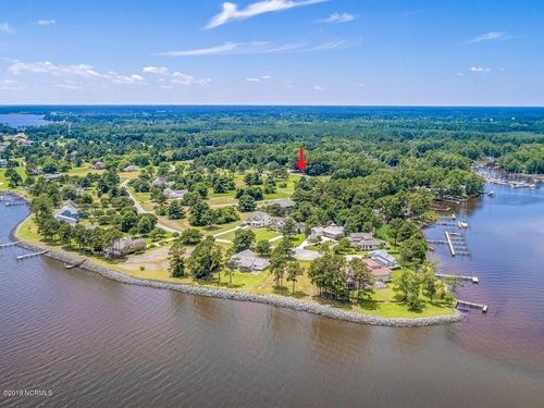 5522 Sandpiper Dr, Oriental, NC, 28571-9550 | Card Image
