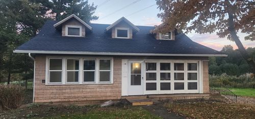 31238 Lorain Road, North Olmsted, OH, 44070 | Card Image