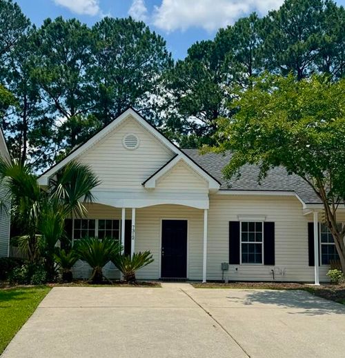 7312 Suncatcher Dr, Hanahan, SC, 29410-8403 | Card Image