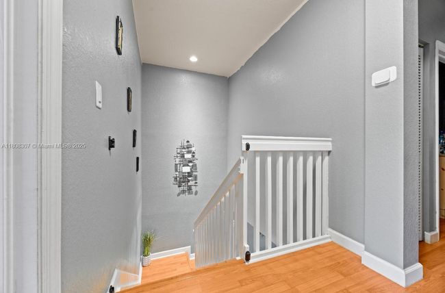 3427 W 89 Th Ter, Townhouse with 3 bedrooms, 3 bathrooms and null parking in HIALEAH FL | Image 23