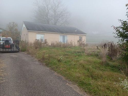 3607 State Route 7 N, Cheshire, OH, 45620-9527 | Card Image