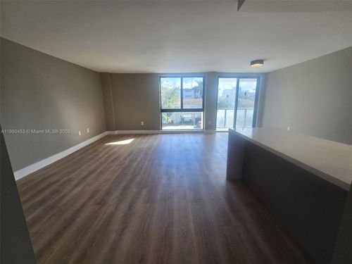 apt-305-9800 W Bay Harbor Dr, Bay Harbor Islands, FL, 33154-1564 | Card Image