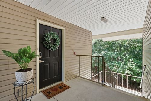 211-12300 Apache Ave, Savannah, GA, 31419-2318 | Card Image