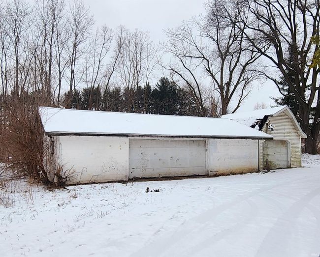 4561 N 700 E, House other with 3 bedrooms, 2 bathrooms and null parking in Leesburg IN | Image 17