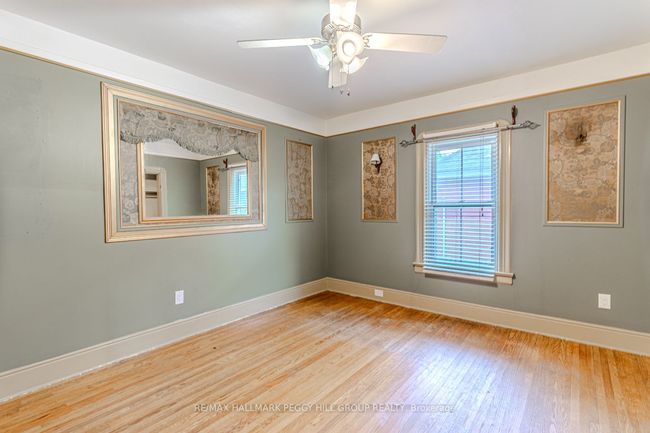 210 Bradford St, Home with 0 bedrooms, 1 bathrooms and 4 parking in Barrie ON | Image 13
