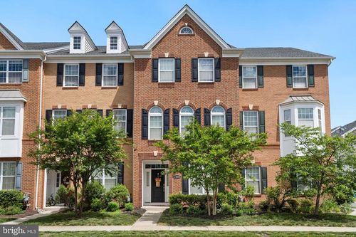43008 Paris Gap Sq, ASHBURN, VA, 20148-7547 | Card Image