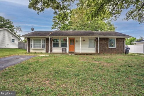 402 Williamsburg Rd, STERLING, VA, 20164-3432 | Card Image