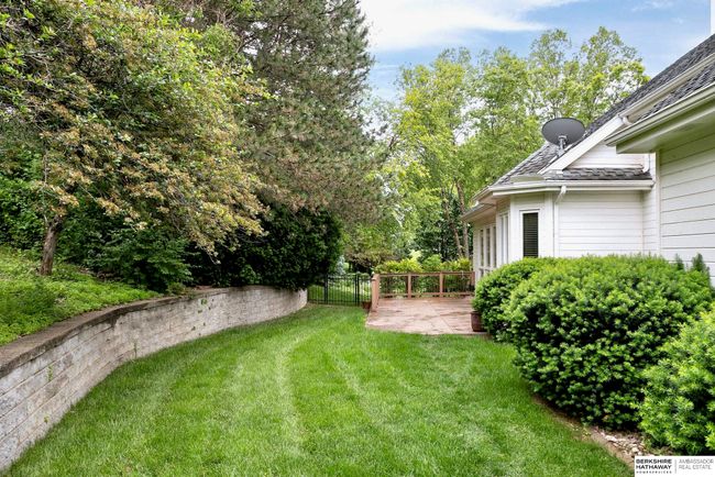 5801 S 119 Th Plz, House other with 3 bedrooms, 3 bathrooms and 2 parking in Omaha NE | Image 36
