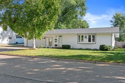 330 18th St N, WISCONSIN RAPIDS, WI, 54494-3731 | Card Image