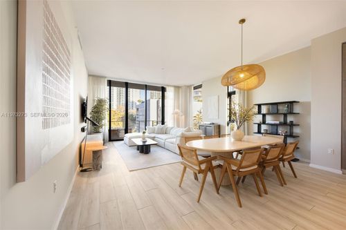 unit-305-3156 Sw 27th Ave, Coconut Grove, FL, 33133-4759 | Card Image