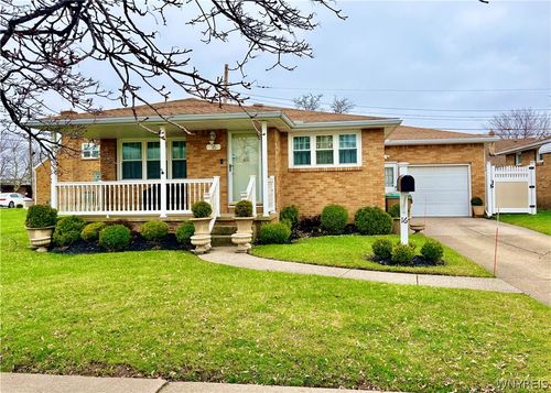 16 Kemp Ave, Cheektowaga, NY, 14225-4535 | Card Image
