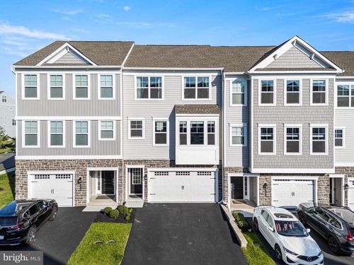161 Everleigh Dr, ROYERSFORD, PA, 19468-4365 | Card Image