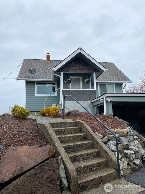 823 Broadway St, South Bend, WA, 98586 | Card Image