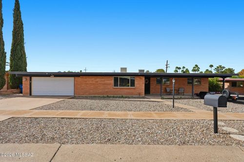 124 S Evelyn Avenue, Tucson, AZ, 85710 | Card Image
