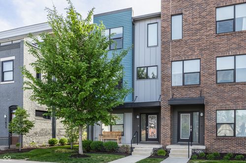 1833 N New Jersey St, Indianapolis, IN, 46202-1616 | Card Image