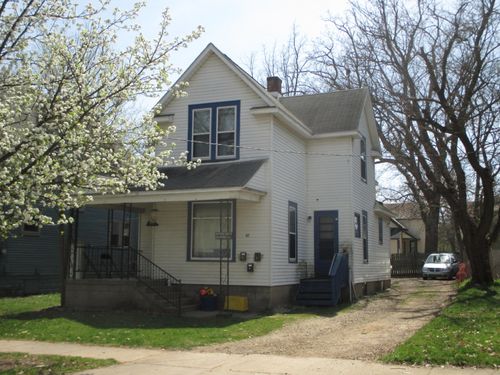 617 Forest St, Kalamazoo, MI, 49008-1387 | Card Image