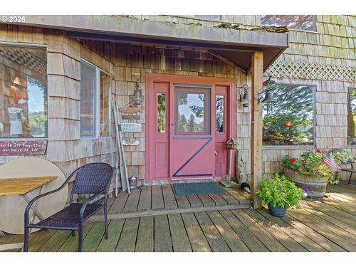 3734 S Tenmile Lake, Lakeside, OR, 97449 | Card Image