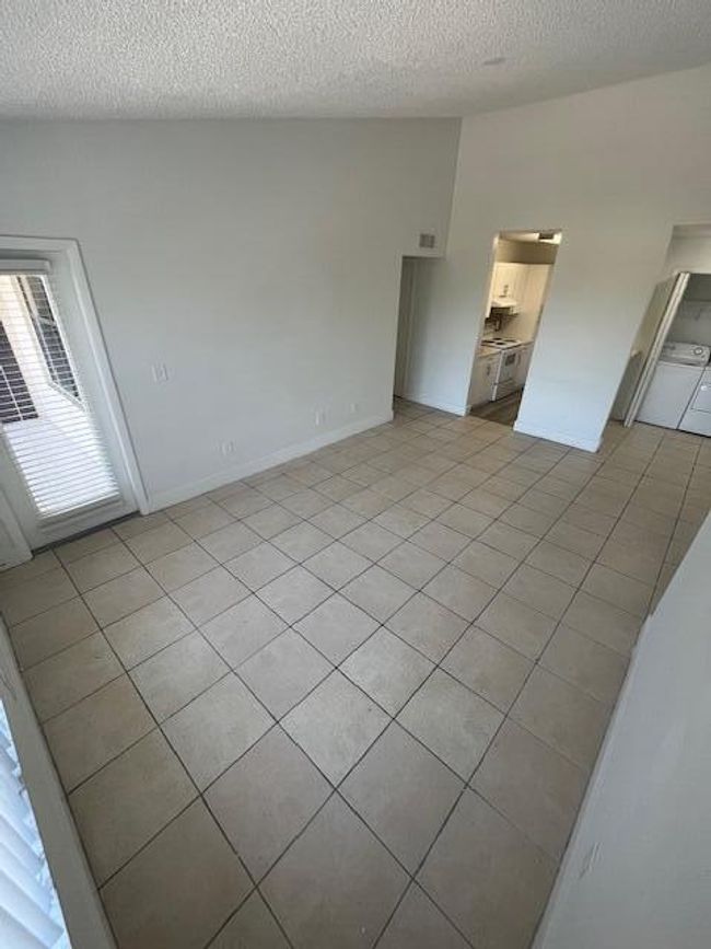 APT-28 - 4501 W Mcnab Rd, Condo with 2 bedrooms, 1 bathrooms and null parking in Pompano Beach FL | Image 8