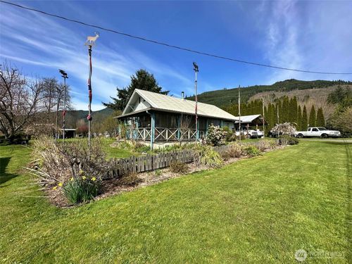 107 Martin Rd, Glenoma, WA, 98336-9754 | Card Image