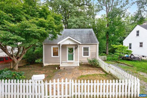 19 Mobile Ln, CHARLOTTESVILLE, VA, 22903 | Card Image