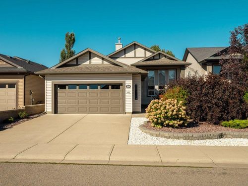 385 Thyrza Burkitt Link N, House with 4 bedrooms, 3 bathrooms and 5 parking in Lethbridge AB | Card Image