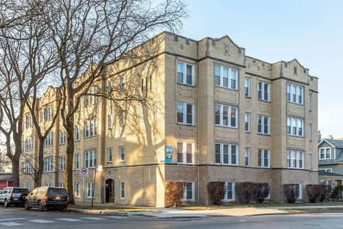 1-3404 Berteau Ave, Chicago, IL, 60618-2242 | Card Image