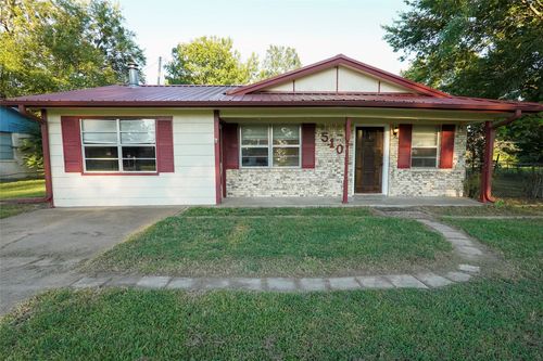 510 Sunset St, Blossom, TX, 75416-2745 | Card Image