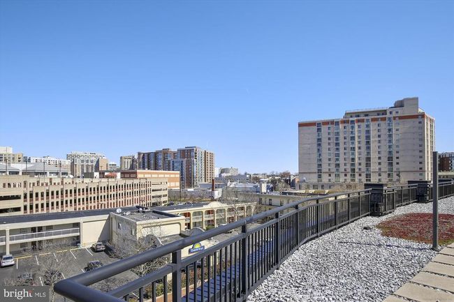 APT-411 - 8005 13 Th St, Condo with 1 bedrooms, 2 bathrooms and null parking in SILVER SPRING MD | Image 45