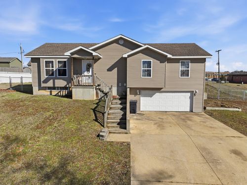 1604 Amy St, West Plains, MO, 65775-4300 | Card Image