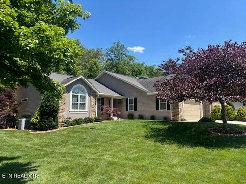 14 Heatherhurst Ct, Crossville, TN, 38558-3027 | Card Image