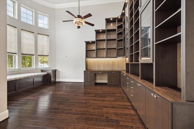 10306 Grape Creek Grove Ln, House other with 5 bedrooms, 6 bathrooms and 3 parking in Cypress TX | Image 4