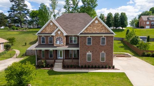 4050 Oak Pointe Dr, Pleasant View, TN, 37146-3714 | Card Image