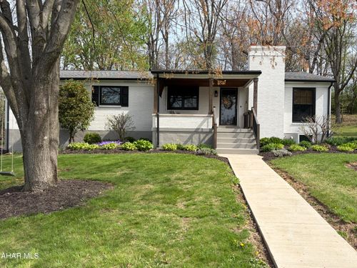 176 Devon Dr, Hollidaysburg, PA, 16648-2840 | Card Image