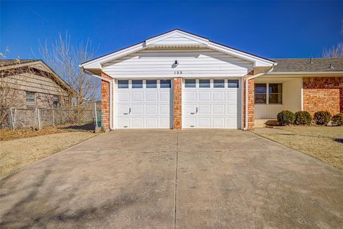 133 Sw 14th St, Moore, OK, 73160-5320 | Card Image