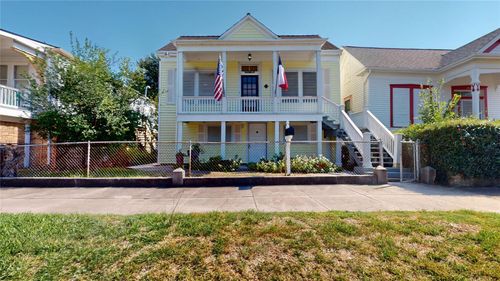 1711 Avenue M, Galveston, TX, 77550-6031 | Card Image