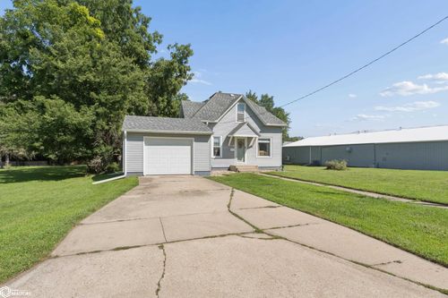 1727 S Carolina Ave, Mason City, IA, 50401-6028 | Card Image