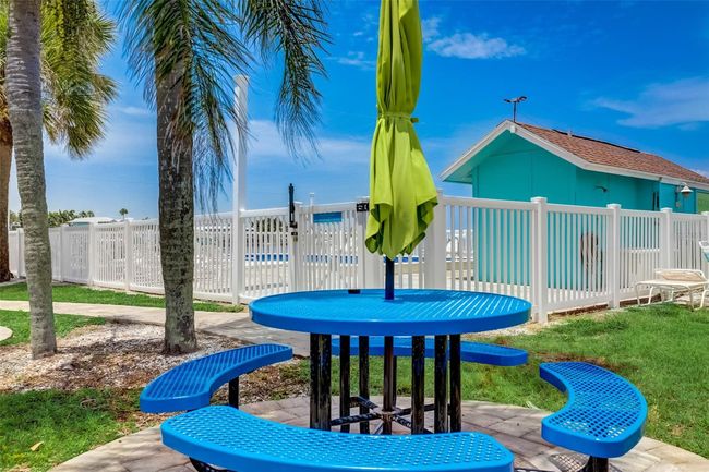 UNIT-5 - 117 7 Th St N, Condo with 1 bedrooms, 1 bathrooms and null parking in BRADENTON BEACH FL | Image 49