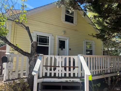 436 West Street, Sebastopol, CA, 95472 | Card Image