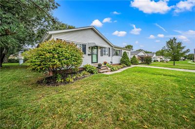 1854 Eldon Drive, House other with 3 bedrooms, 2 bathrooms and null parking in Wickliffe OH | Image 2