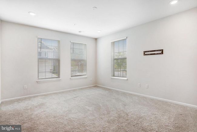 7037 Freedom Way, Townhouse with 3 bedrooms, 3 bathrooms and null parking in FREDERICK MD | Image 5