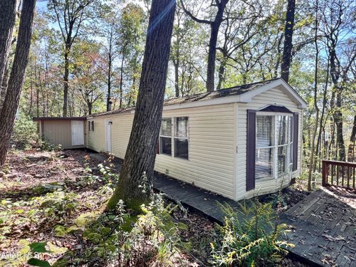 407 Woodlawn Dr, BREEZEWOOD, PA, 15533 | Card Image