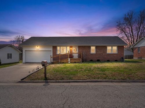 712 Weyland Rd, Boonville, MO, 65233-1815 | Card Image