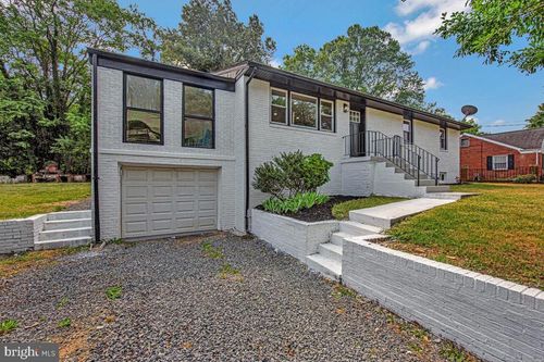 2200 Weber Dr, DISTRICT HEIGHTS, MD, 20747-1246 | Card Image