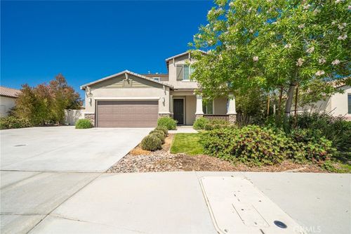 1172 Poinsetta Cir, Calimesa, CA, 92320 | Card Image