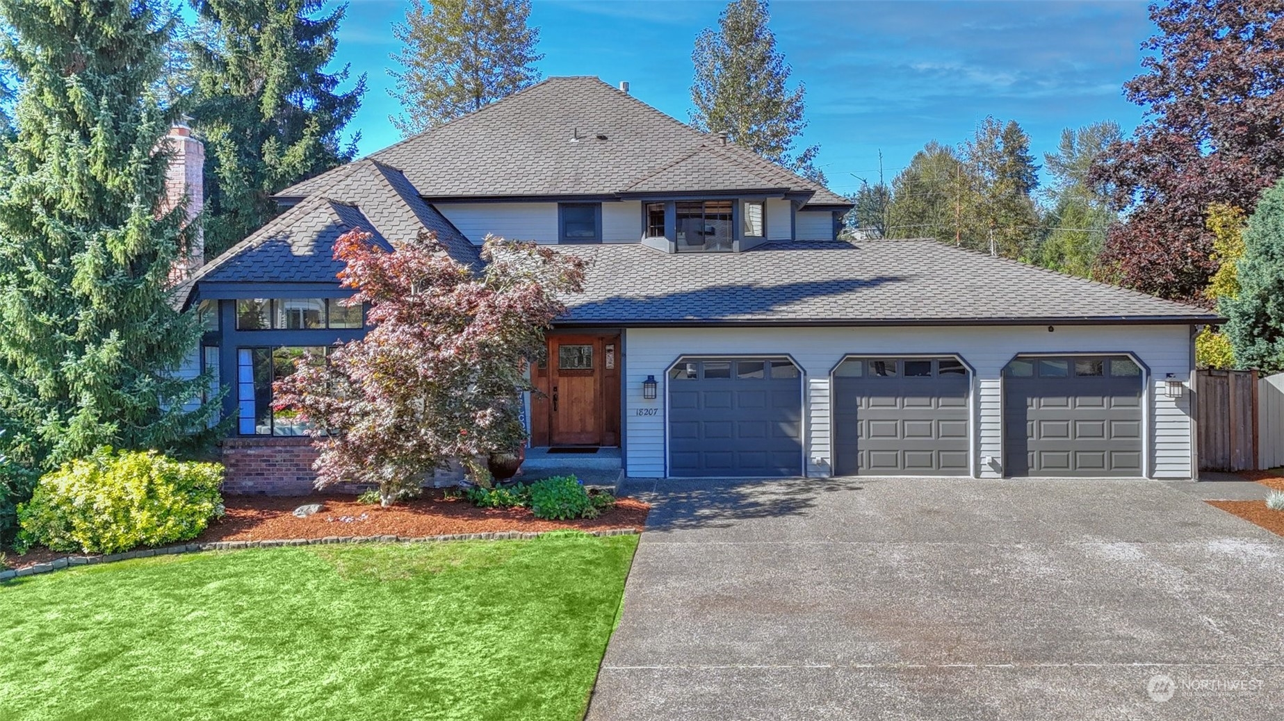 141st Ave, Renton, WA 98058