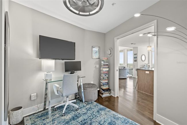 Private sliding pocket doors from the Den/ Office | Image 35