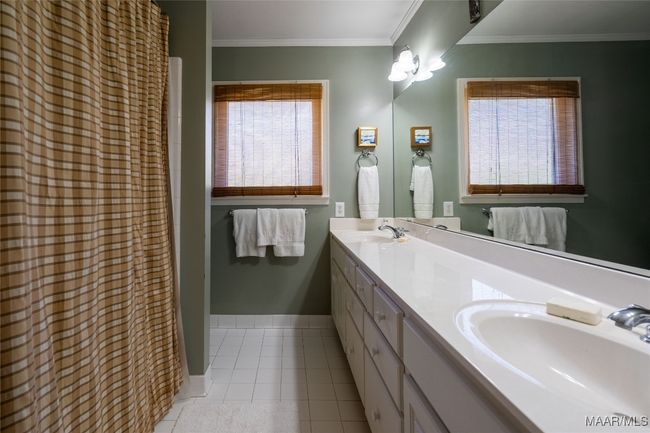 3038 Hill Hedge Dr, House other with 4 bedrooms, 3 bathrooms and null parking in Montgomery AL | Image 28