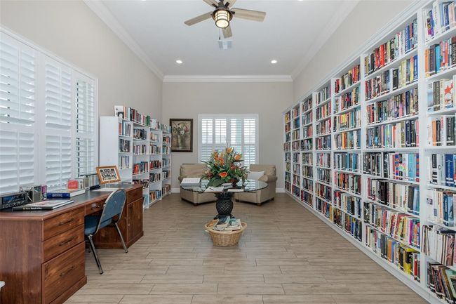 LIBRARY | Image 37
