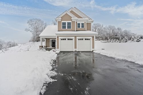 316 High Hill Rd, Swansea, MA, 02777-5081 | Card Image