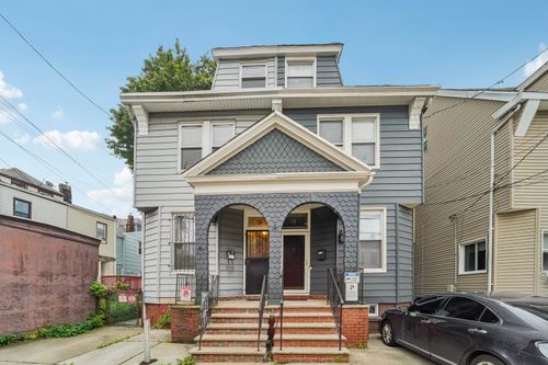 9 Howard Pl, Jersey City, NJ, 07306-3307 | Card Image